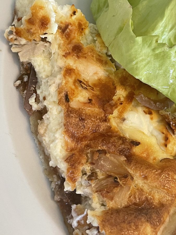 Une version sans pâte brisée et sans chutney pour la miss, une fois découpée